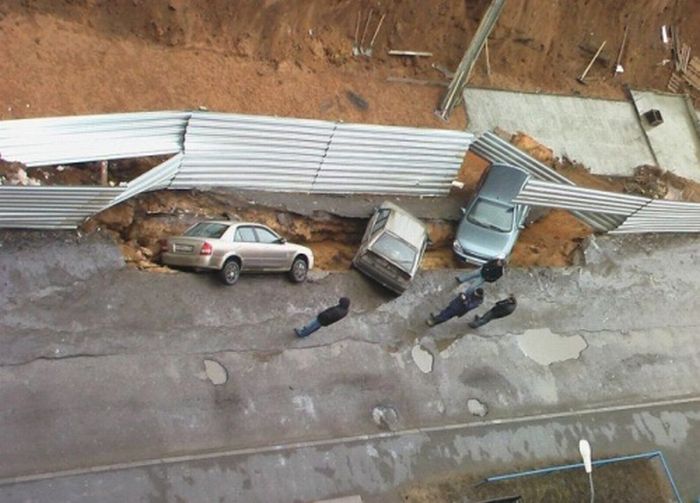 Strange Car Accidents (34 pics)