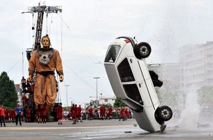 Strange Car Accidents (34 pics)