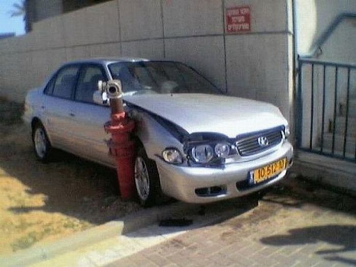 Strange Car Accidents (34 pics)