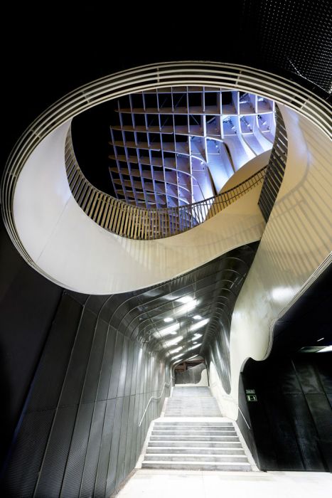 Metropol Parasol, World’s Largest Wooden Structure (17 pics)