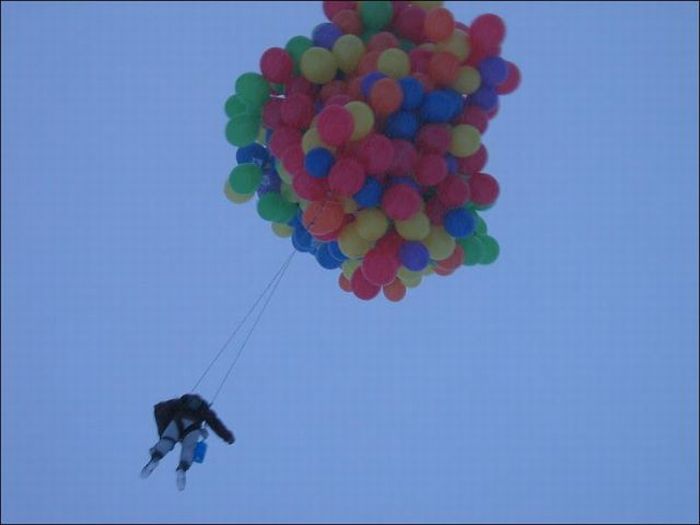 Toy Balloons Flight (21 pics)