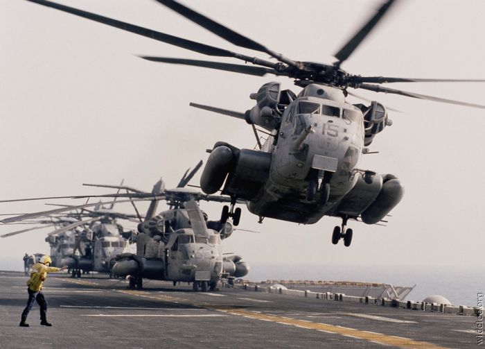 Helicopter Photos (99 pics)