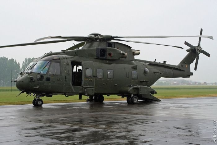 Helicopter Photos (99 pics)