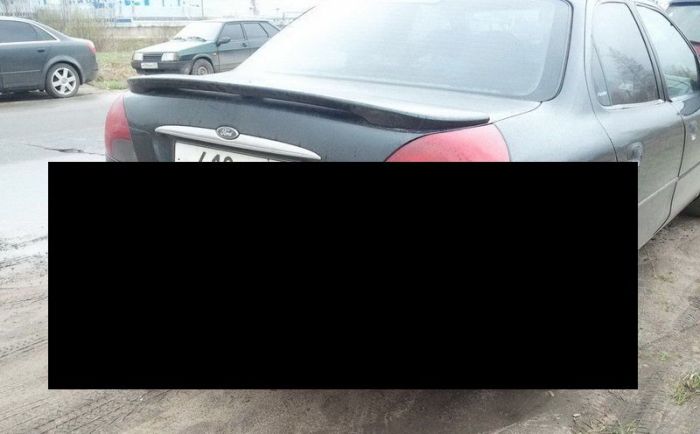 Do It Yourself Car Repair Fail (5 pics)