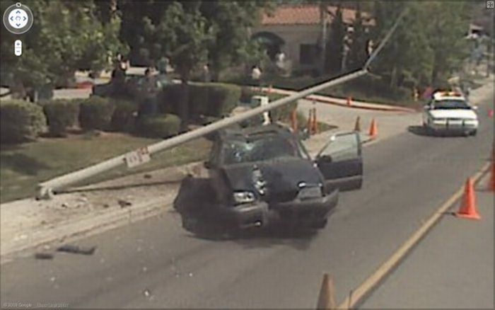 Google Street View Accidents (12 pics)