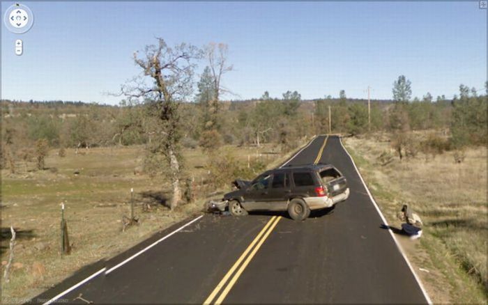 Google Street View Accidents (12 pics)