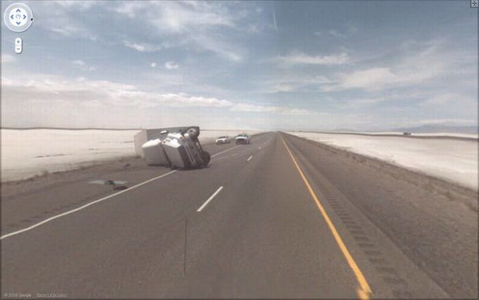 Google Street View Accidents (12 pics)
