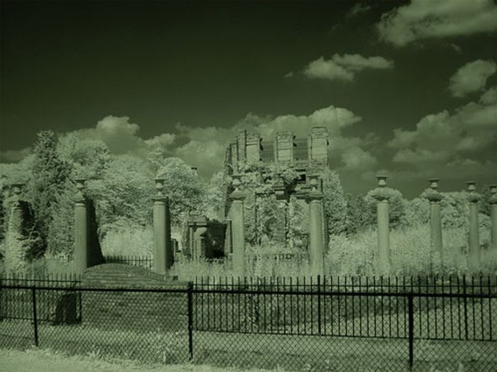 Photos of Ruins (42 pics)