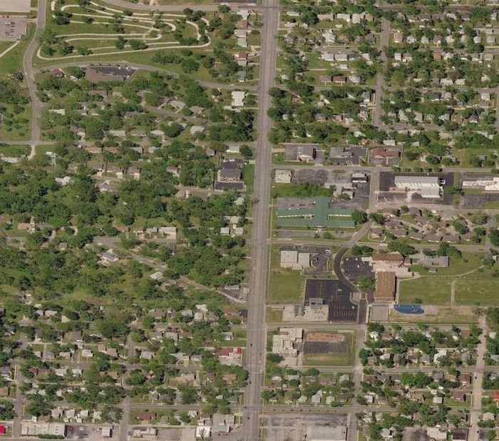 Joplin Neighborhood – Before and After (16 pics)