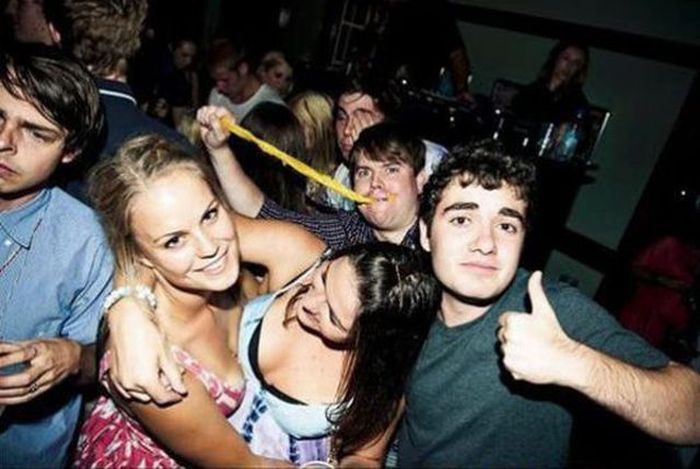 Never Invite This Man to a Party (7 pics)