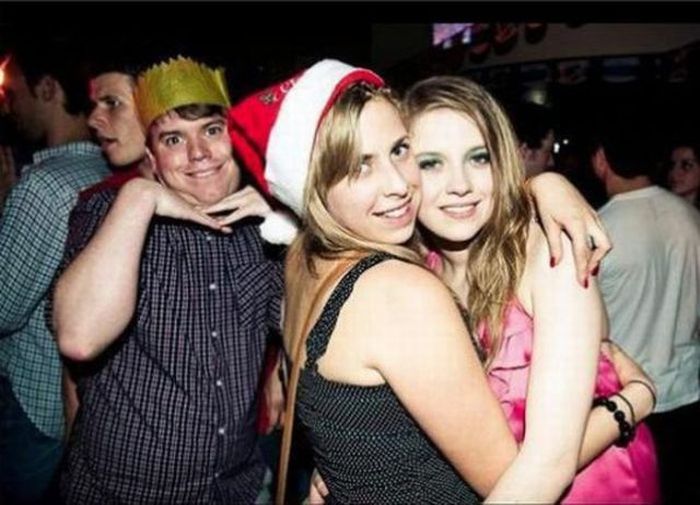 Never Invite This Man to a Party (7 pics)