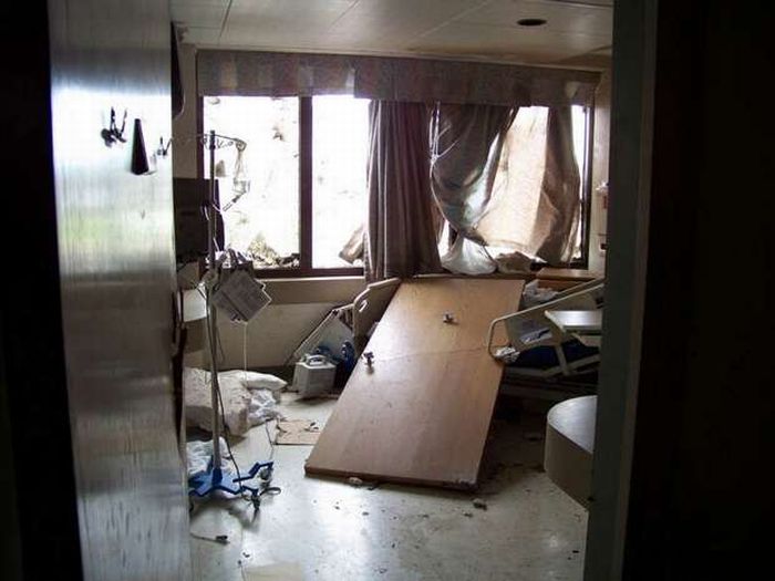 Inside St. John's Hospital in Joplin (27 pics)