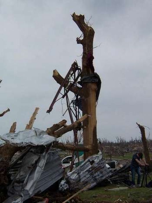 Inside St. John's Hospital in Joplin (27 pics)