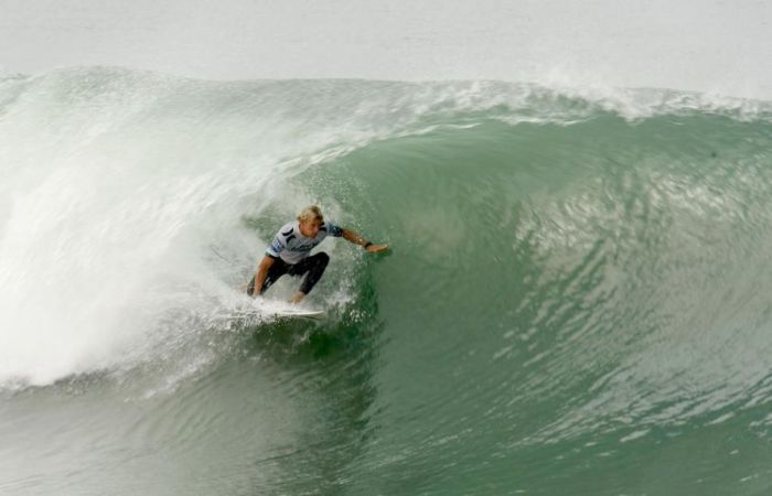 Surfing Photos (66 pics)
