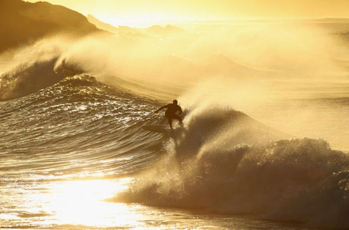 Surfing Photos (66 pics)