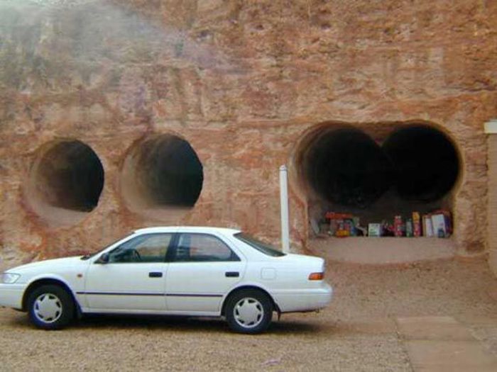 Underground Town in South Australia (33 pics)