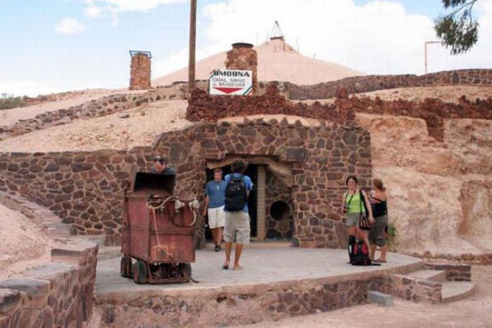 Underground Town in South Australia (33 pics)