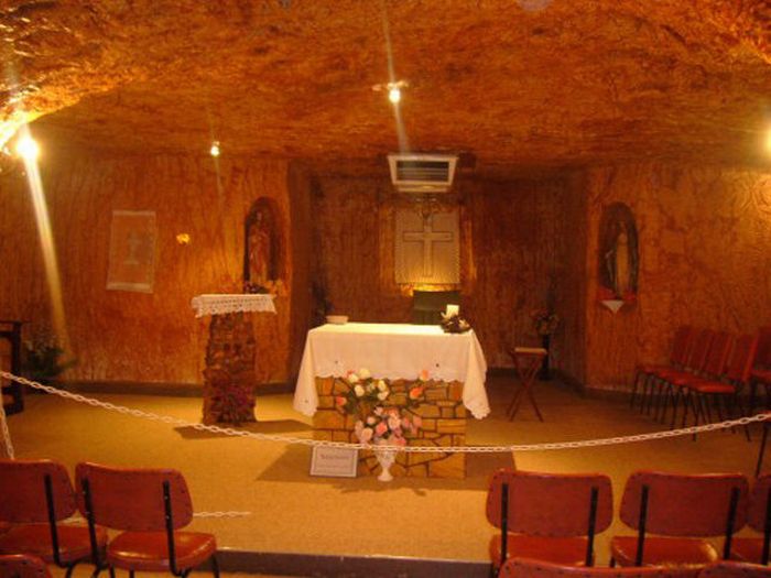Underground Town in South Australia (33 pics)