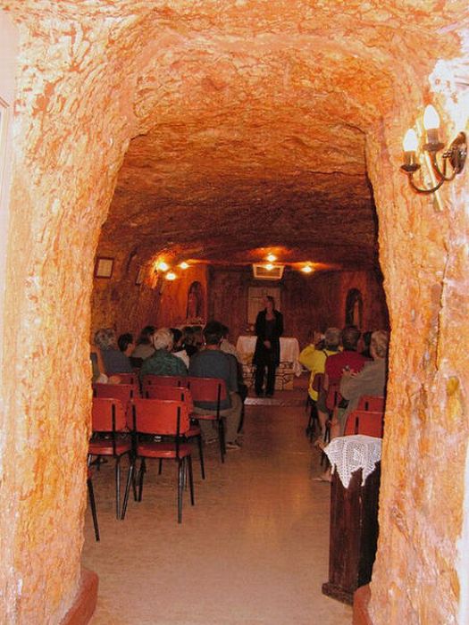 Underground Town in South Australia (33 pics)