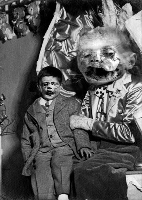 Creepy Ventriloquist Dummies (8 pics)