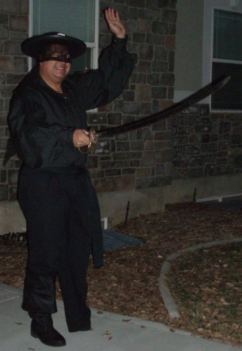 Dad in Costumes (103 pics)