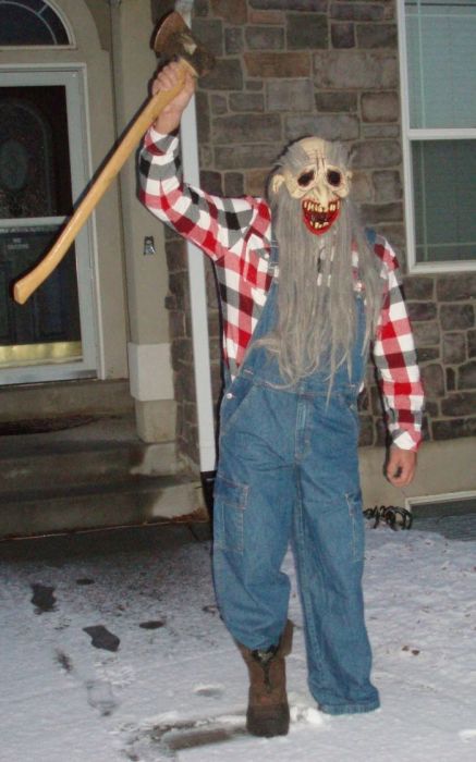 Dad in Costumes (103 pics)