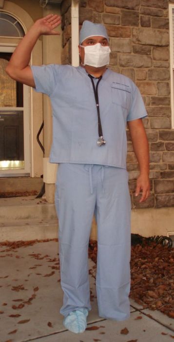 Dad in Costumes (103 pics)