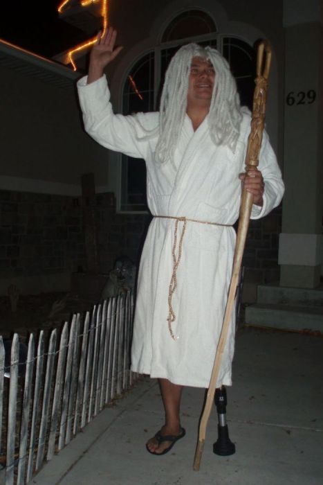 Dad in Costumes (103 pics)