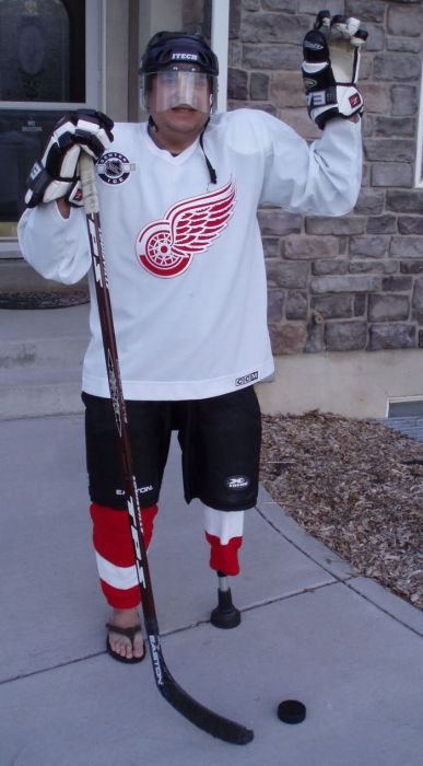 Dad in Costumes (103 pics)