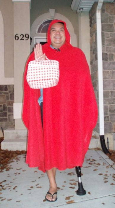 Dad in Costumes (103 pics)