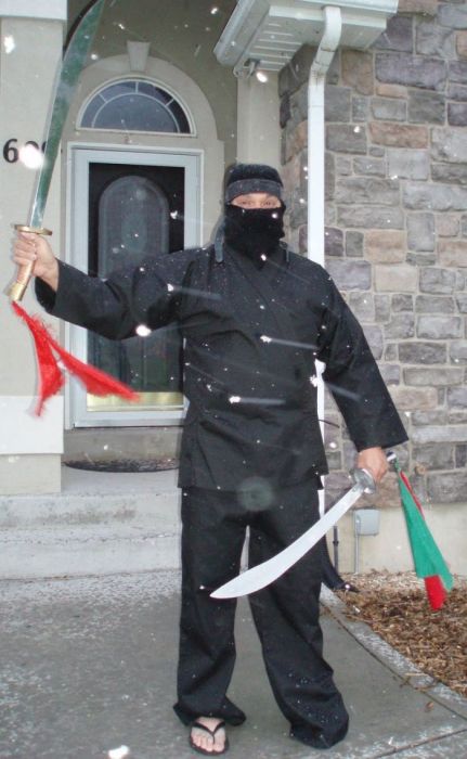 Dad in Costumes (103 pics)