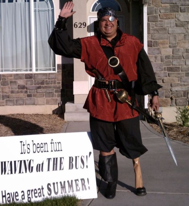 Dad in Costumes (103 pics)