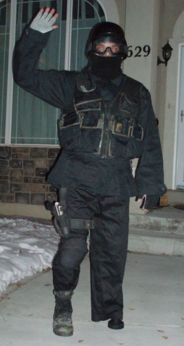 Dad in Costumes (103 pics)