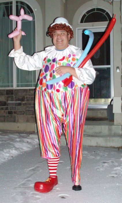 Dad in Costumes (103 pics)