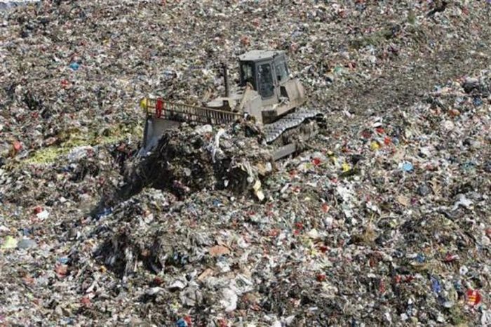 Garbage Pollution Around the World (25 pics)