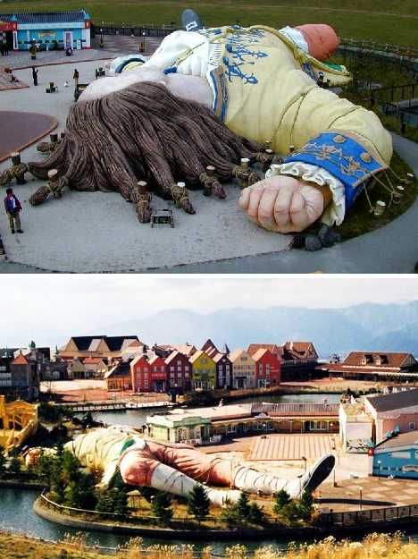 Gulliver’s Kingdom Abandoned Theme Park (17 pics)