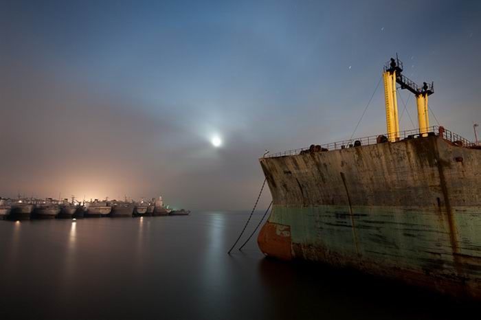 Ship Cemetery (46 pics)