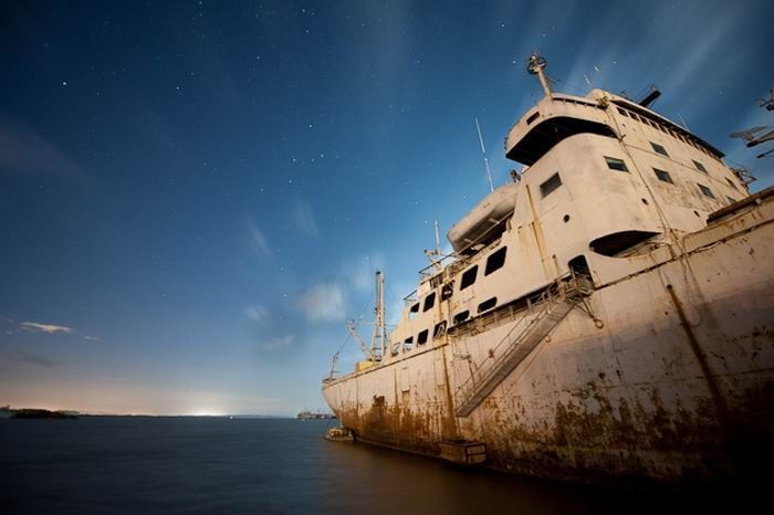 Ship Cemetery (46 pics)