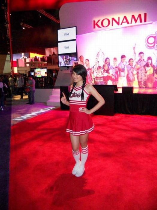 The Hottest E3 2011 Babes (50 pics)