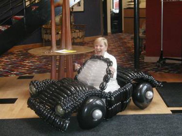 Balloon Sculptures (25 pics)