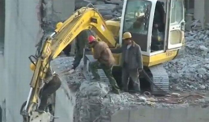 Chinese Construction Workers (14 pics)