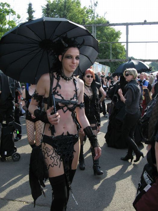 Wave-Gotik-Treffen Festival 2011 (46 pics)