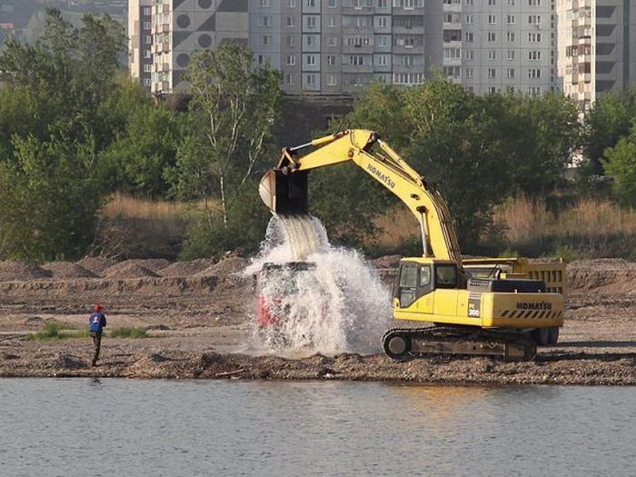 Acid Picdump (119 pics)