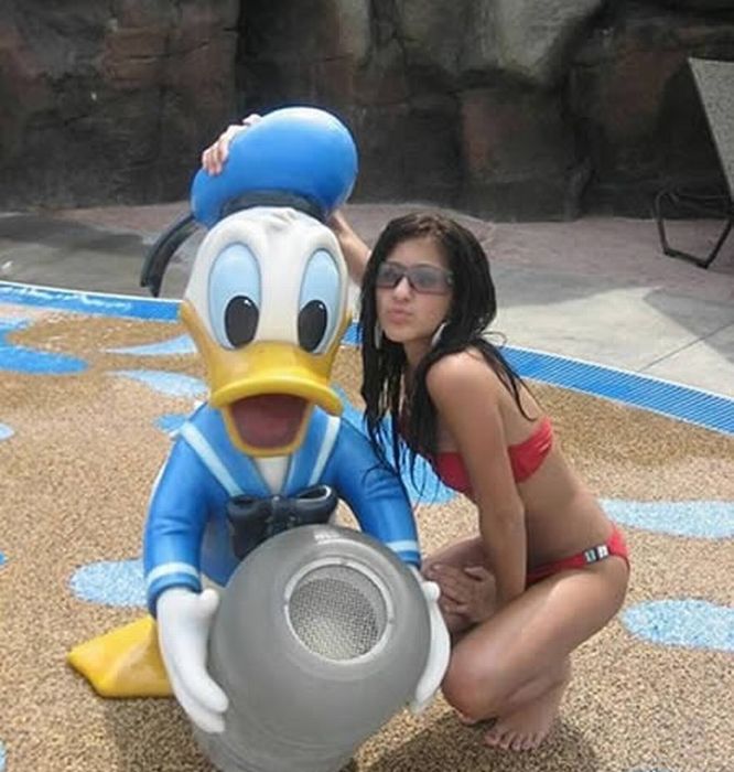When Disney Is for Adults (27 pics)