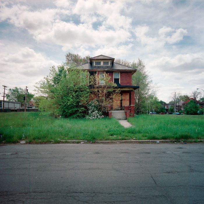 Abandoned Houses (103 pics)