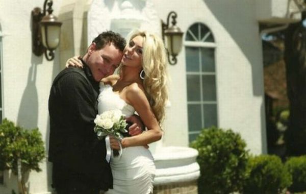 51-year-old Actor Marries 16-Year-Old Country Singer (20 pics)