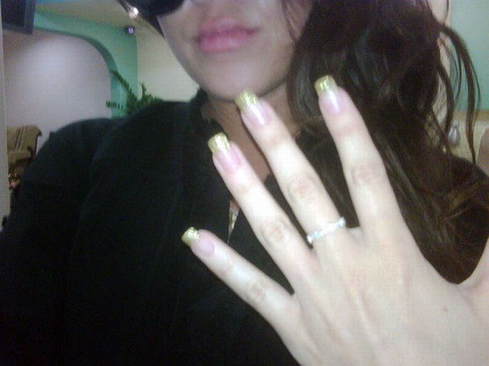 Celebrity Fingernail Designs (19 pics) Celebrity Fingernail Designs (19 pics)