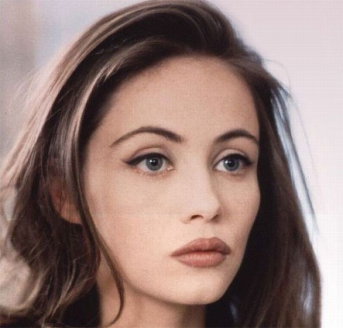 Beautiful and Famous French Actresses (30 pics)