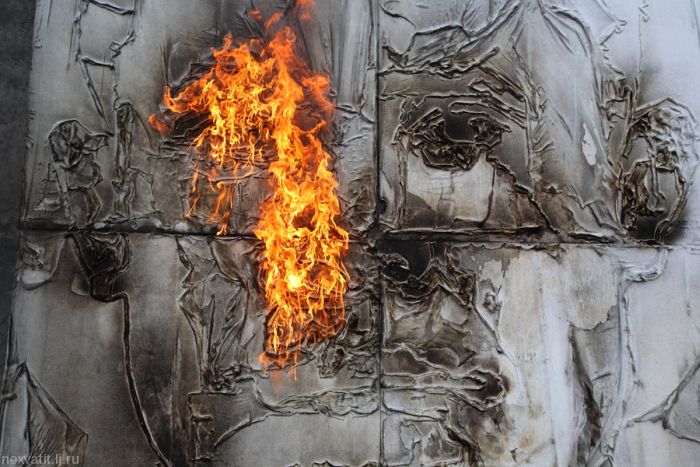 Burned Portraits (30 pics)