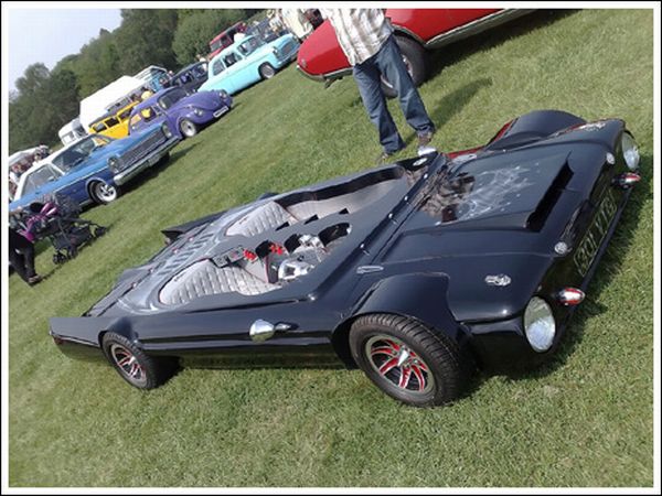 The Flatmobile (21 pics)